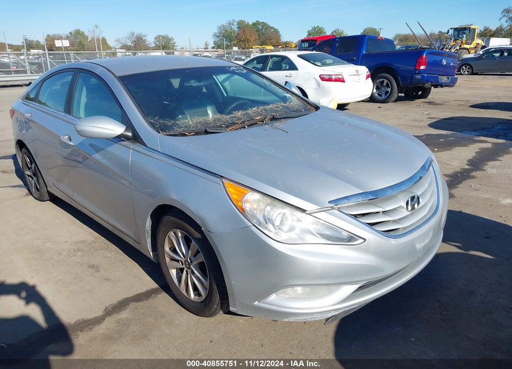 2013 HYUNDAI SONATA GLS VIN: 5NPEB4AC4DH725075