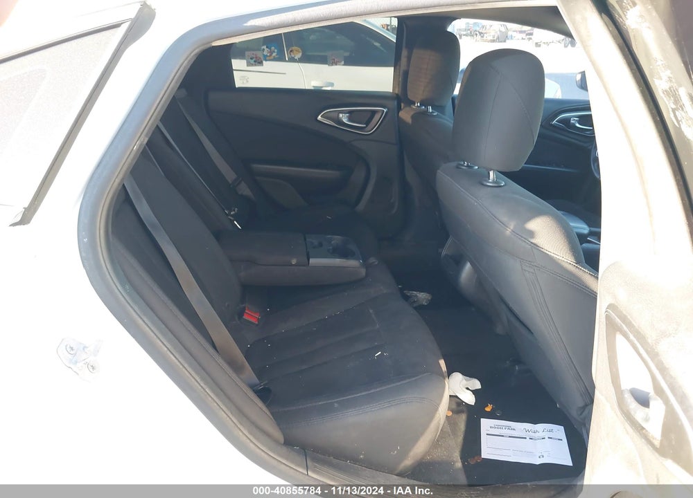 2015 CHRYSLER 200 LIMITED VIN: 1C3CCCAB1FN712782