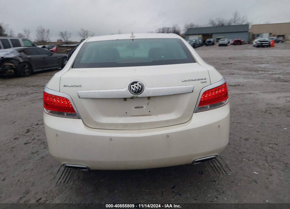2010 BUICK LACROSSE CXS VIN: 1G4GE5EV3AF262882