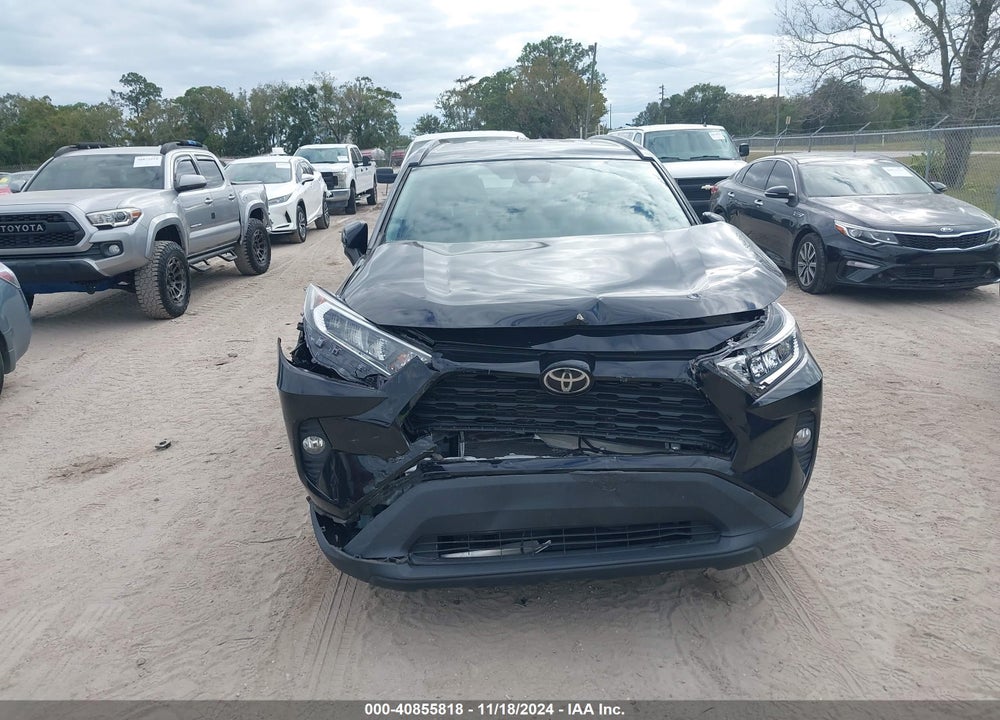 2021 TOYOTA RAV4 XLE VIN: 2T3W1RFV3MW139104