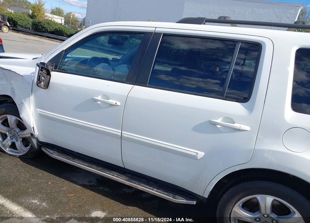 2015 HONDA PILOT EX-L VIN: 5FNYF4H57FB041602