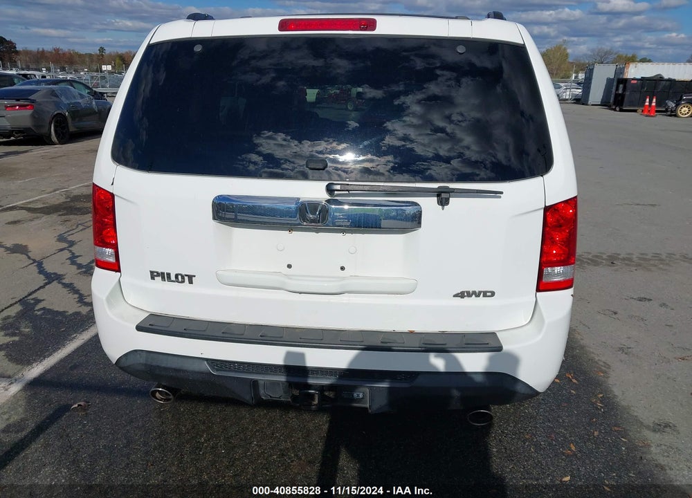 2015 HONDA PILOT EX-L VIN: 5FNYF4H57FB041602