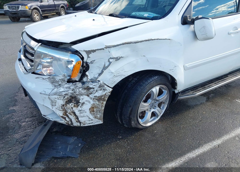 2015 HONDA PILOT EX-L VIN: 5FNYF4H57FB041602