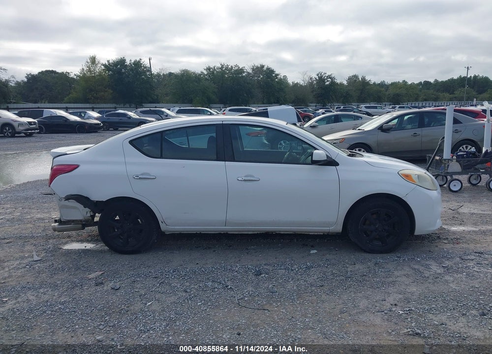 2013 NISSAN VERSA 1.6 SL VIN: 3N1CN7AP0DL888361