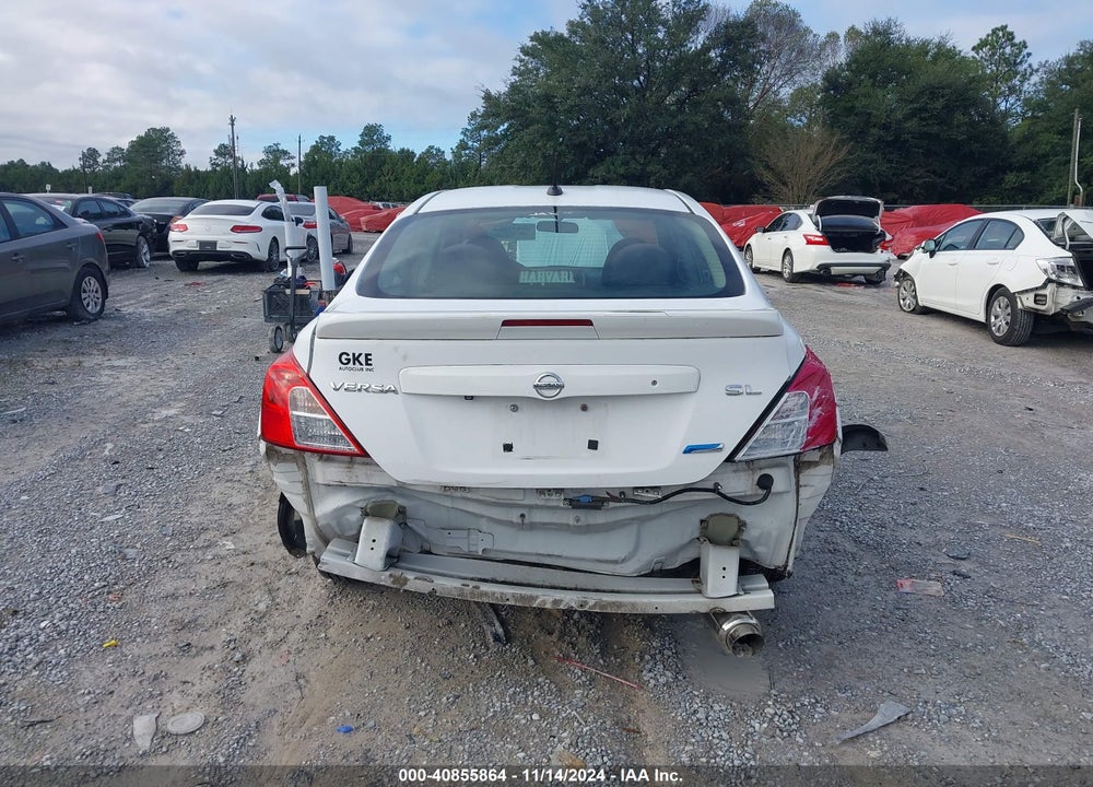 2013 NISSAN VERSA 1.6 SL VIN: 3N1CN7AP0DL888361