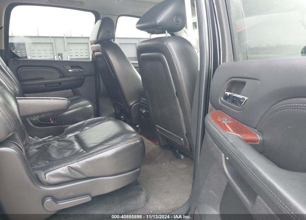 2008 CADILLAC ESCALADE ESV STANDARD VIN: 1GYFK66848R185501