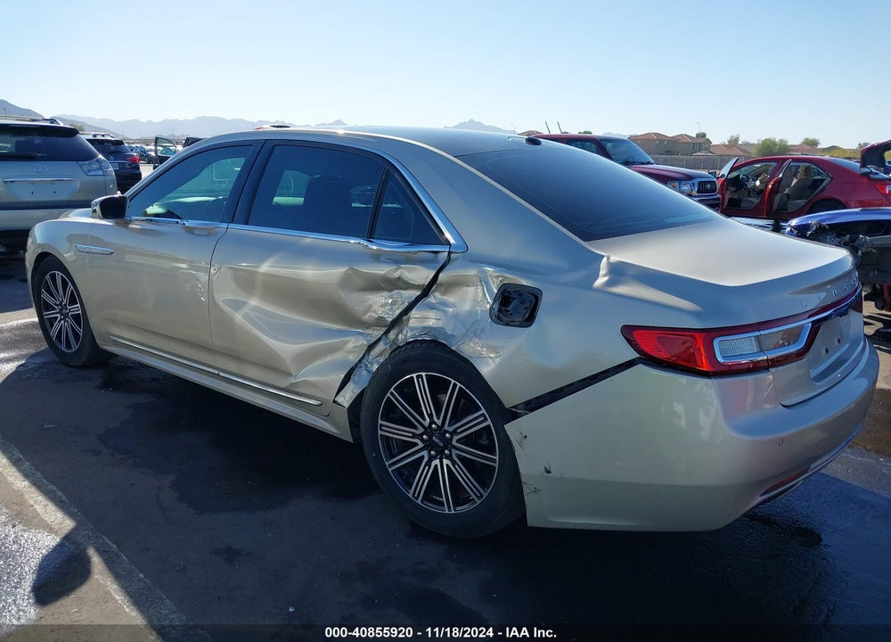 2017 LINCOLN CONTINENTAL RESERVE VIN: 1LN6L9NP6H5624083