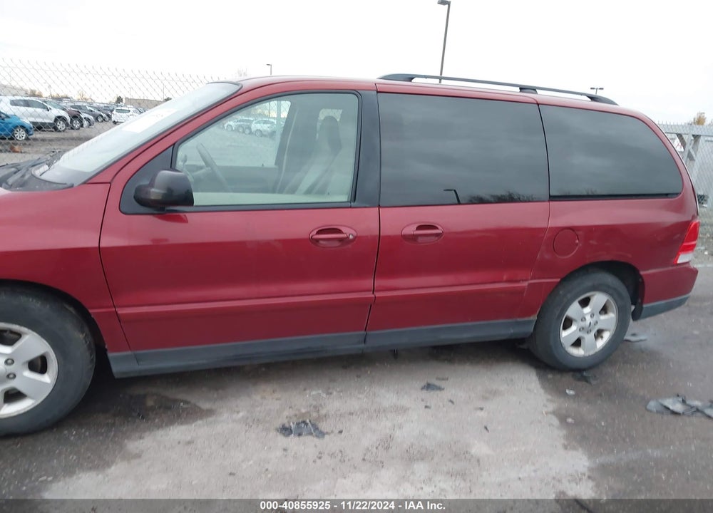 2005 FORD FREESTAR SES VIN: 2FMZA57635BA30106