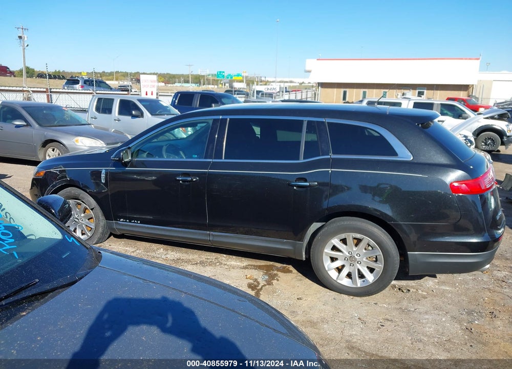2015 LINCOLN MKT LIVERY VIN: 2LMHJ5NK7FBL00410