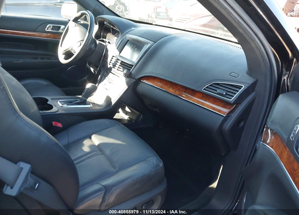 2015 LINCOLN MKT LIVERY VIN: 2LMHJ5NK7FBL00410