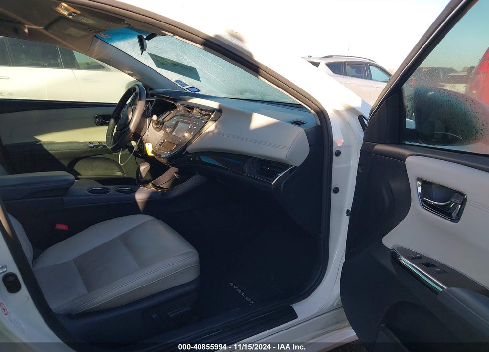 2014 TOYOTA AVALON XLE VIN: 4T1BK1EB8EU087788