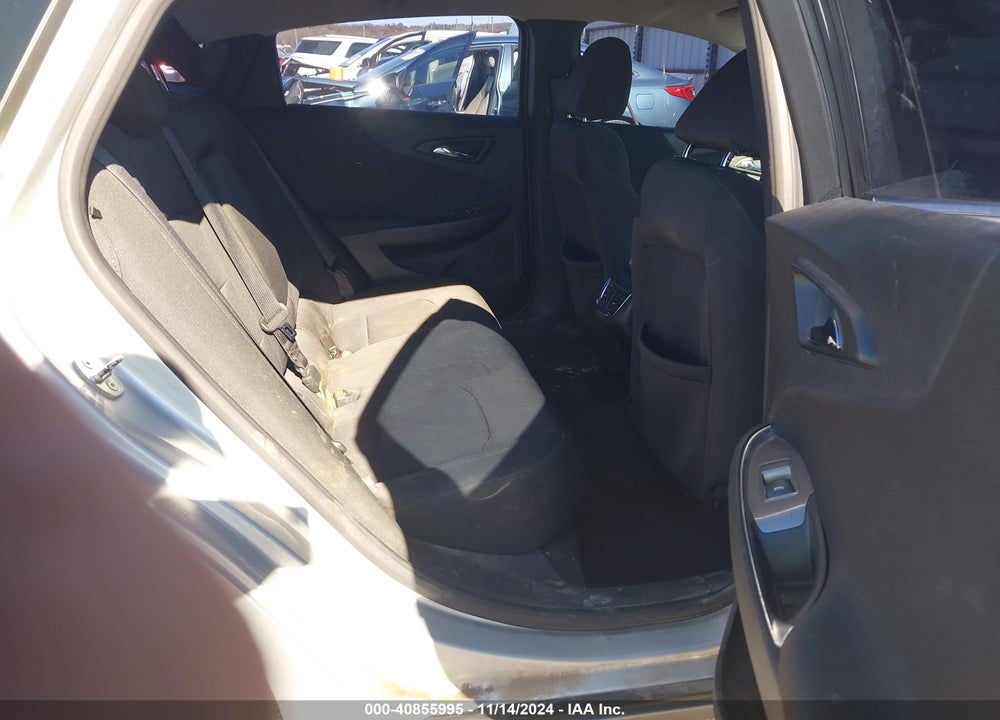 2018 CHEVROLET MALIBU VIN: 1G1ZD5ST3JF139997