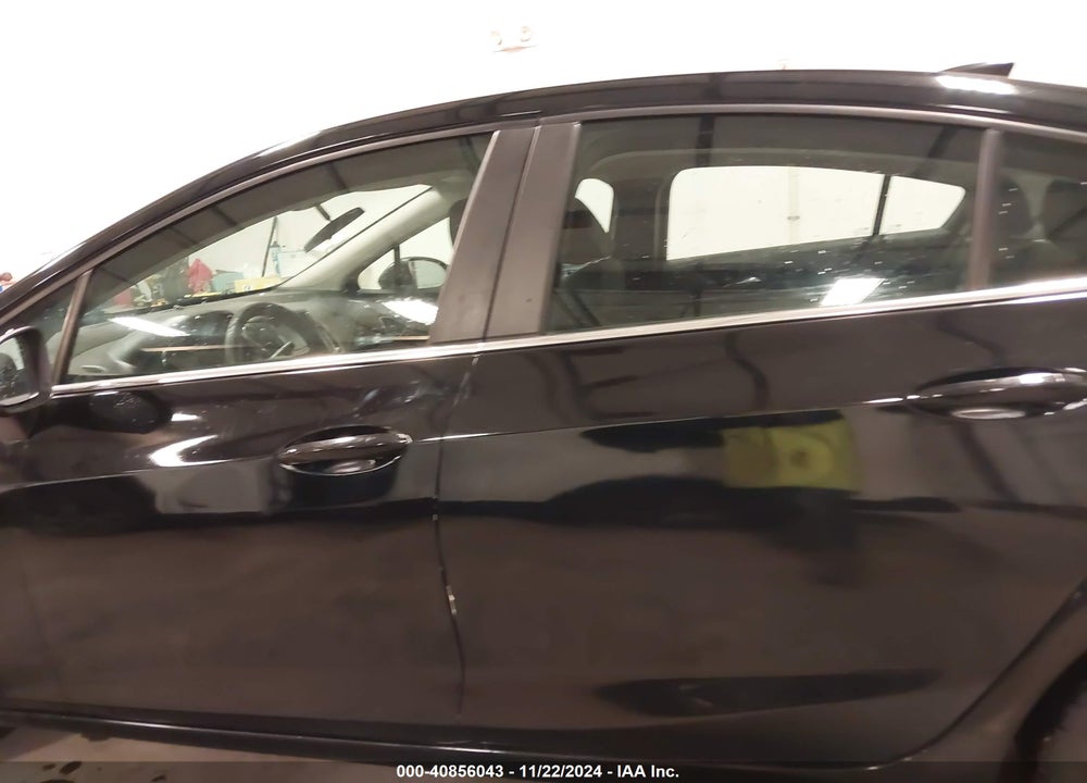 2017 CHEVROLET CRUZE LT AUTO VIN: 1G1BE5SM6H7175579