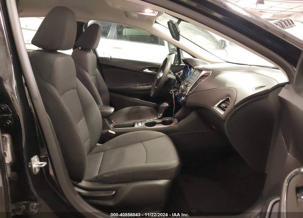 2017 CHEVROLET CRUZE LT AUTO VIN: 1G1BE5SM6H7175579