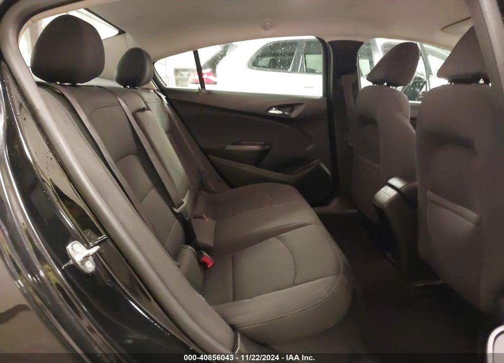 2017 CHEVROLET CRUZE LT AUTO VIN: 1G1BE5SM6H7175579