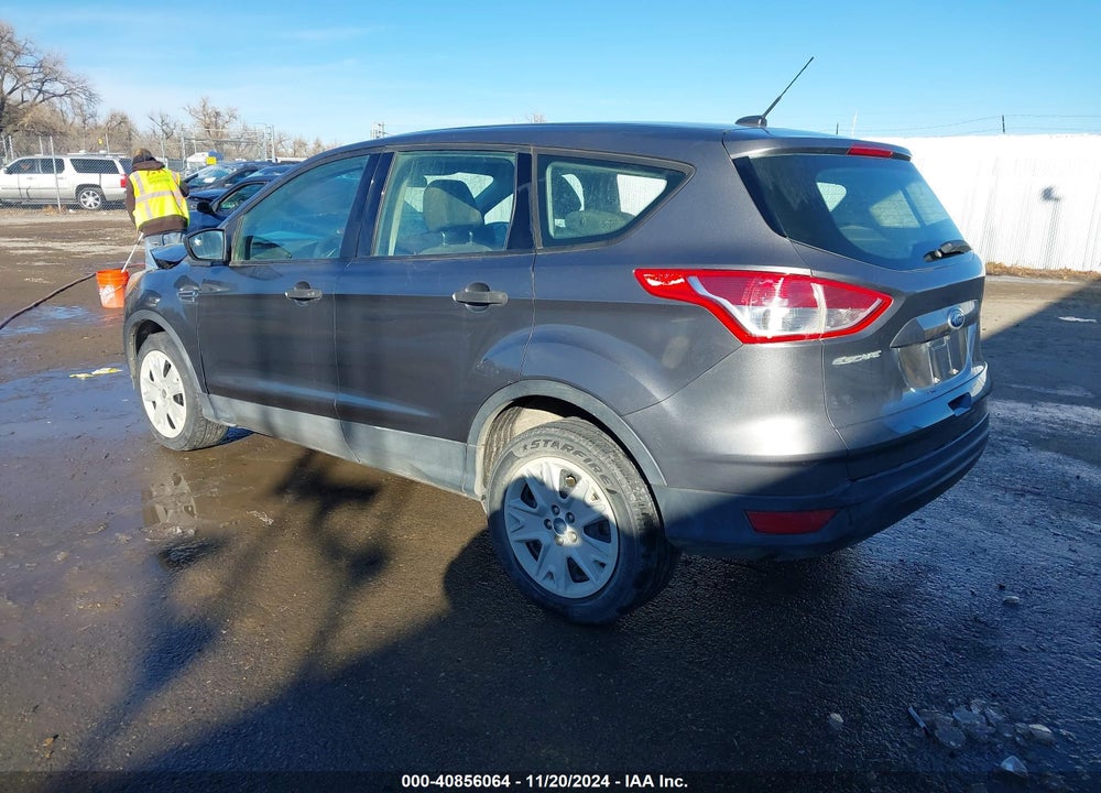 2013 FORD ESCAPE S VIN: 1FMCU0F78DUA94256