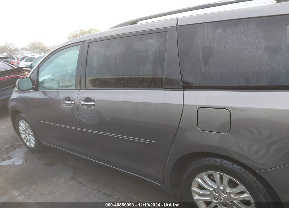 2013 TOYOTA SIENNA XLE LIMITED VIN: 5TDYK3DC5DS347040