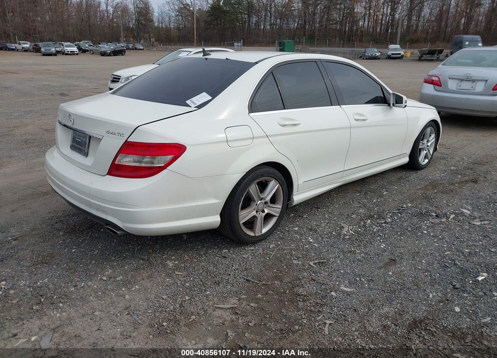 2011 MERCEDES-BENZ C 300 LUXURY 4MATIC/SPORT 4MATIC VIN: WDDGF8BB1BR156708