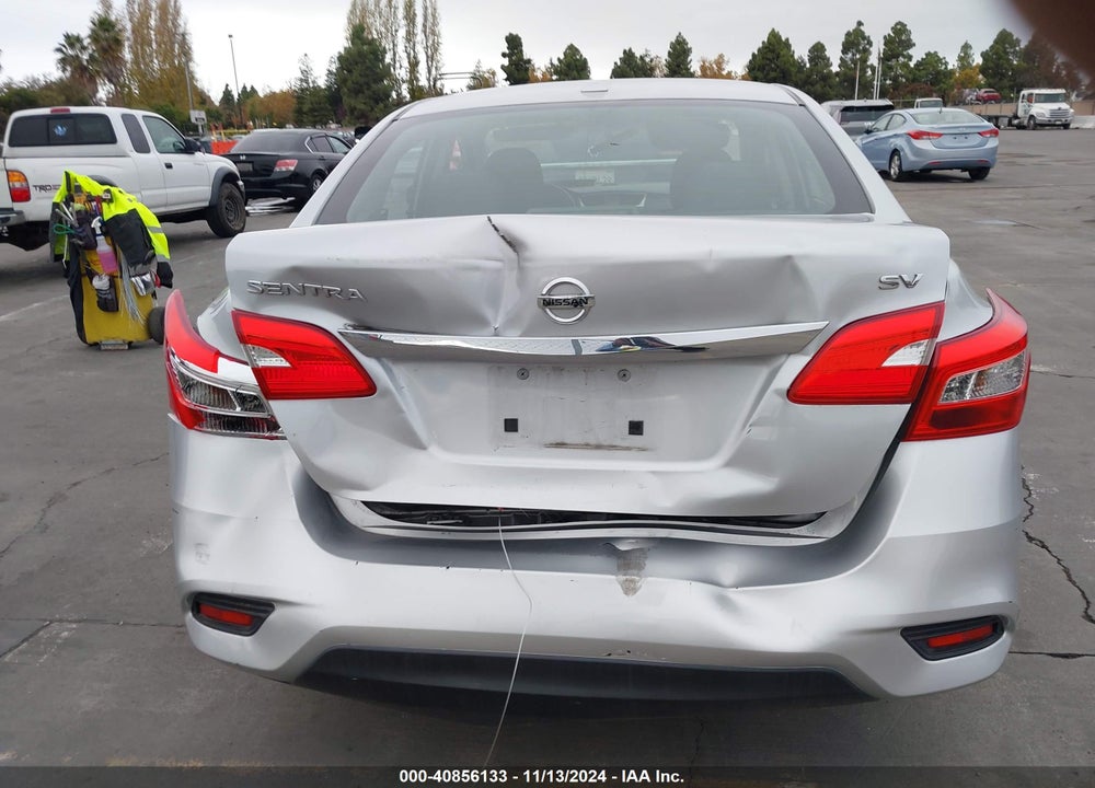 2018 NISSAN SENTRA SV VIN: 3N1AB7AP4JY280454
