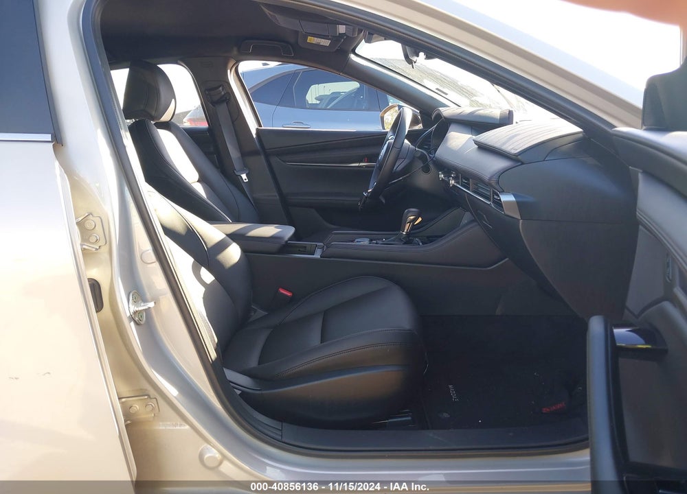 2024 MAZDA 3 2.5 S SELECT SPORT VIN: JM1BPAKM2R1722314