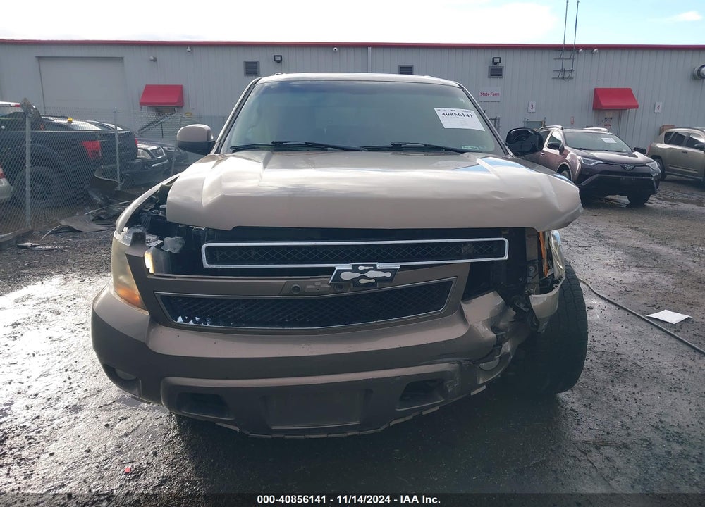 2007 CHEVROLET TAHOE LT VIN: 1GNFK13077R366735