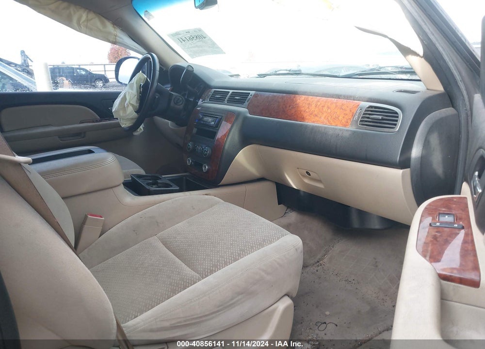 2007 CHEVROLET TAHOE LT VIN: 1GNFK13077R366735