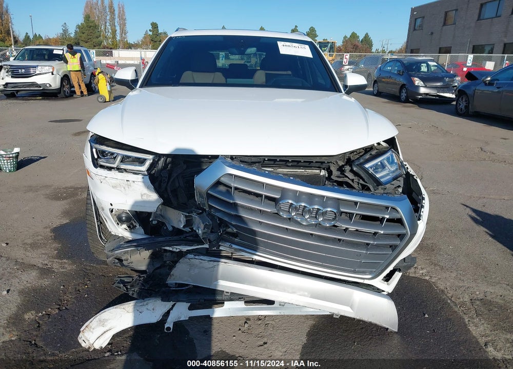 2018 AUDI Q5 VIN: WA1CNAFY7J2045065