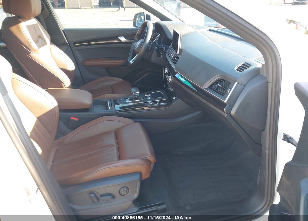 2018 AUDI Q5 VIN: WA1CNAFY7J2045065