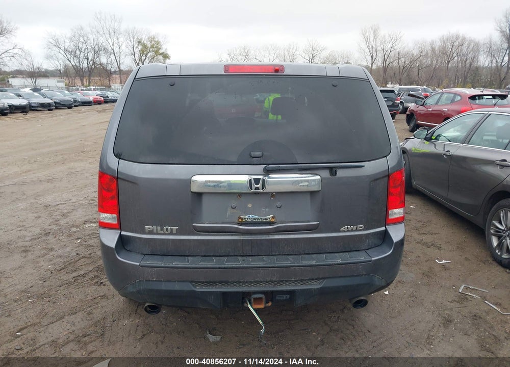2014 HONDA PILOT EX VIN: 5FNYF4H43EB017027