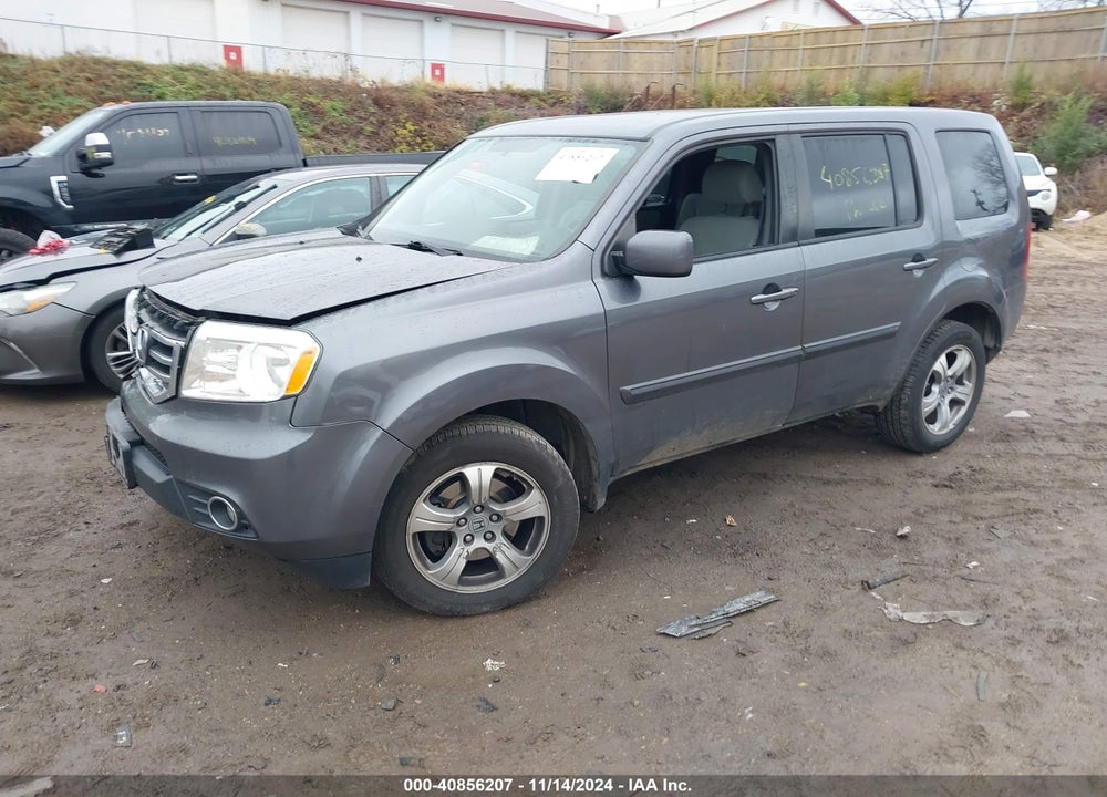2014 HONDA PILOT EX VIN: 5FNYF4H43EB017027