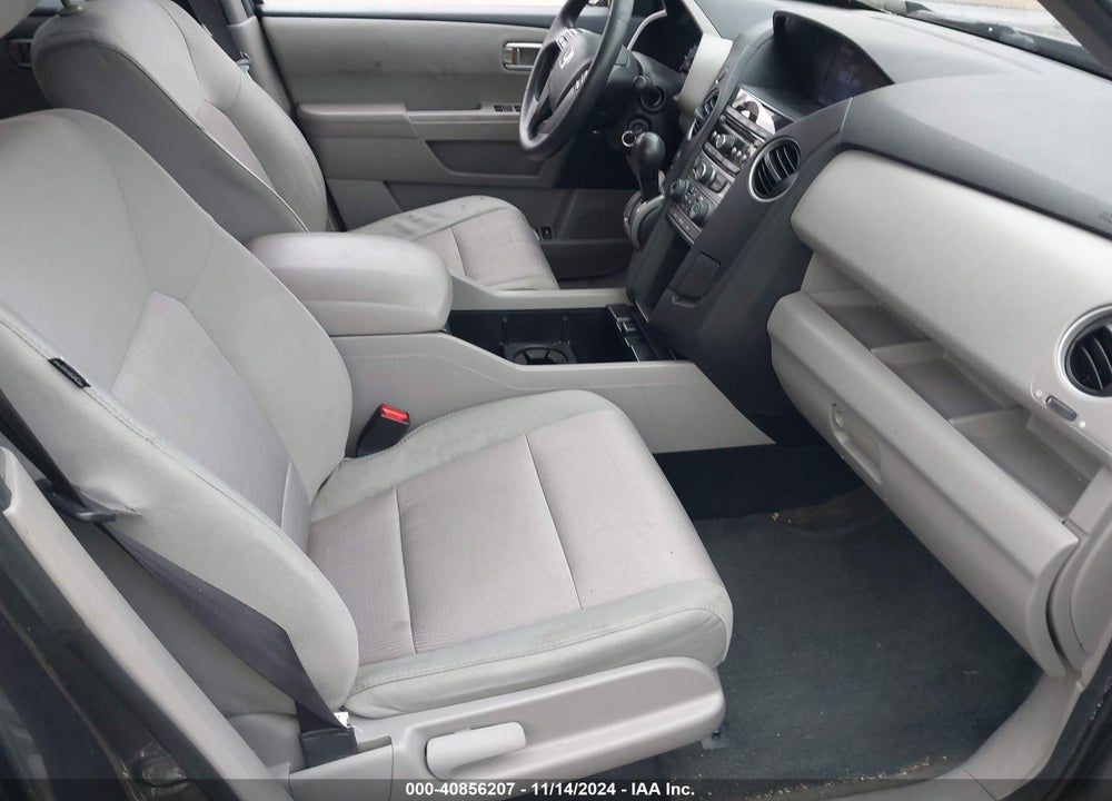 2014 HONDA PILOT EX VIN: 5FNYF4H43EB017027