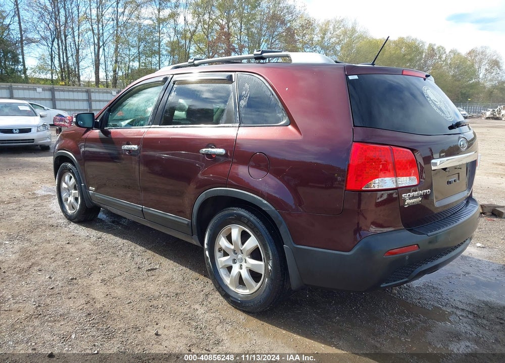 2012 KIA SORENTO LX VIN: 5XYKTCA69CG254695