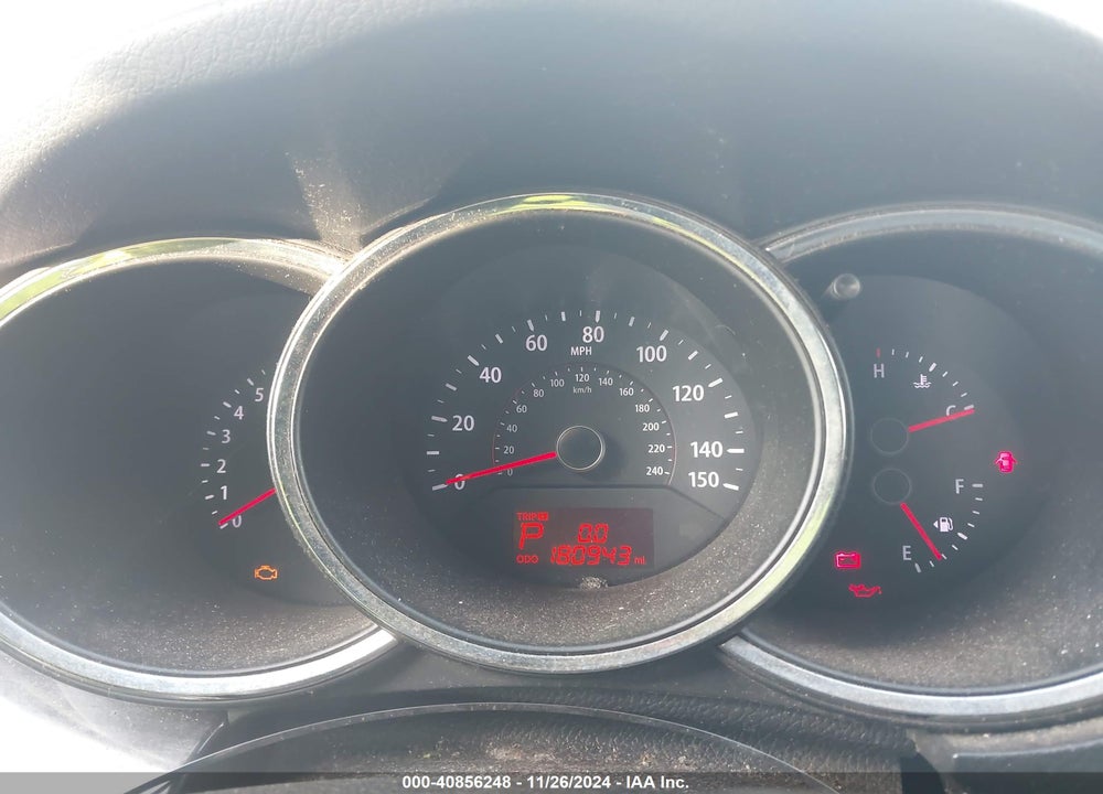 2012 KIA SORENTO LX VIN: 5XYKTCA69CG254695