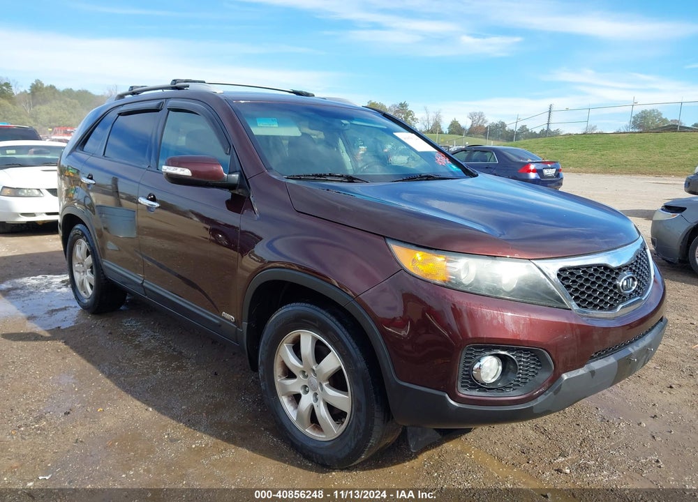 2012 KIA SORENTO LX VIN: 5XYKTCA69CG254695