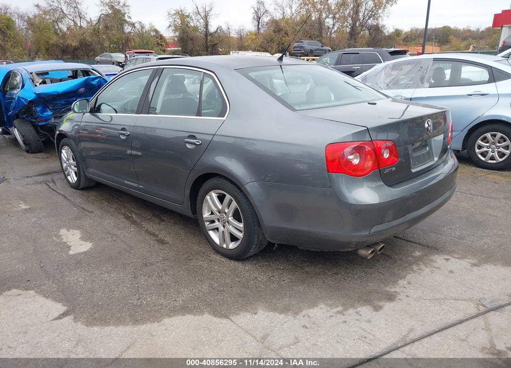 2007 VOLKSWAGEN JETTA WOLFSBURG EDITION VIN: 3VWEF71K27M190255