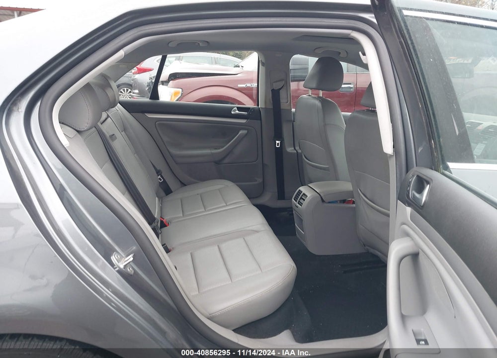 2007 VOLKSWAGEN JETTA WOLFSBURG EDITION VIN: 3VWEF71K27M190255