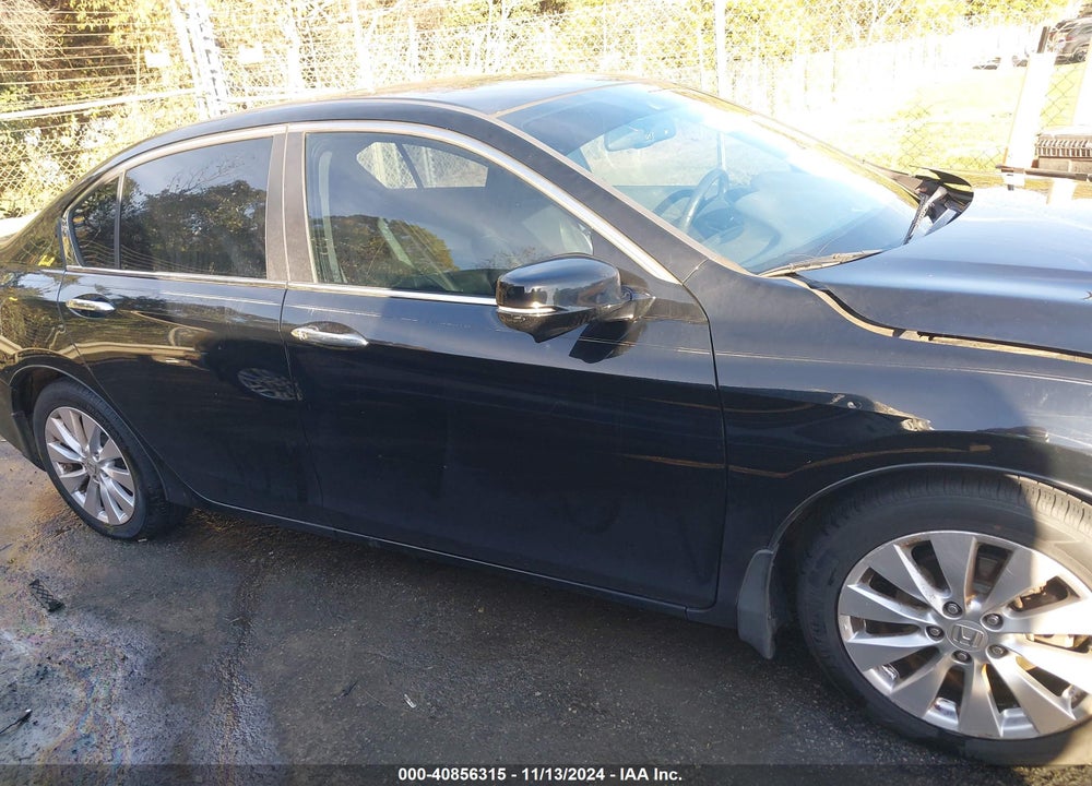 2014 HONDA ACCORD VIN: 1HGCR2F81EA099488