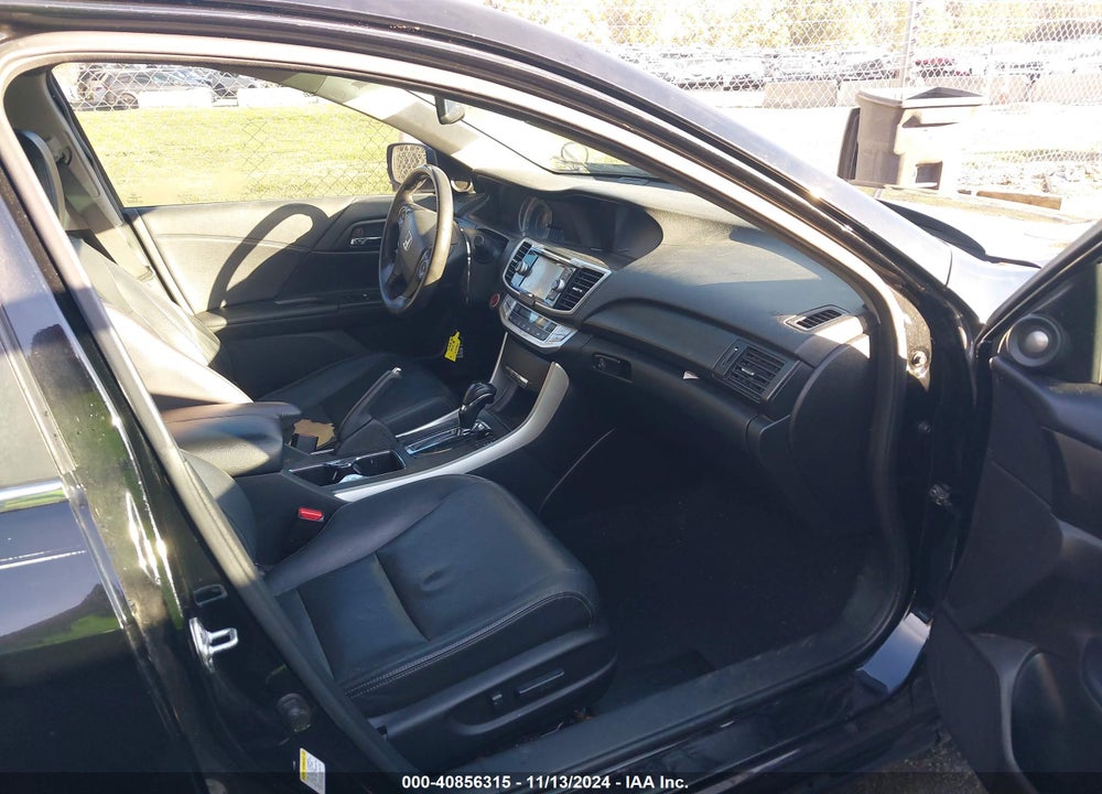 2014 HONDA ACCORD VIN: 1HGCR2F81EA099488