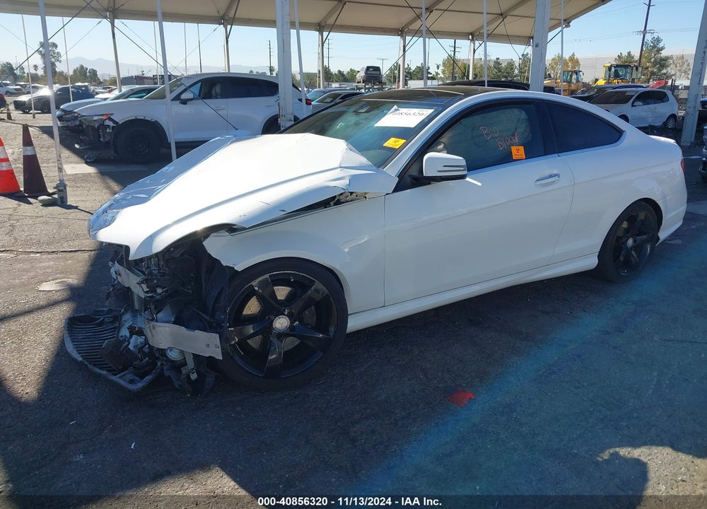 2015 MERCEDES-BENZ C 350 SPORT VIN: WDDGJ5HB8FG356264