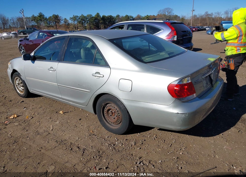 2005 TOYOTA CAMRY LE VIN: 4T1BE30K15U433724