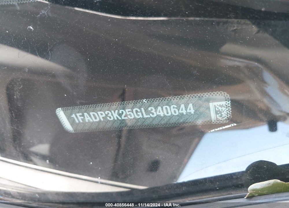 2016 FORD FOCUS SE VIN: 1FADP3K25GL340644