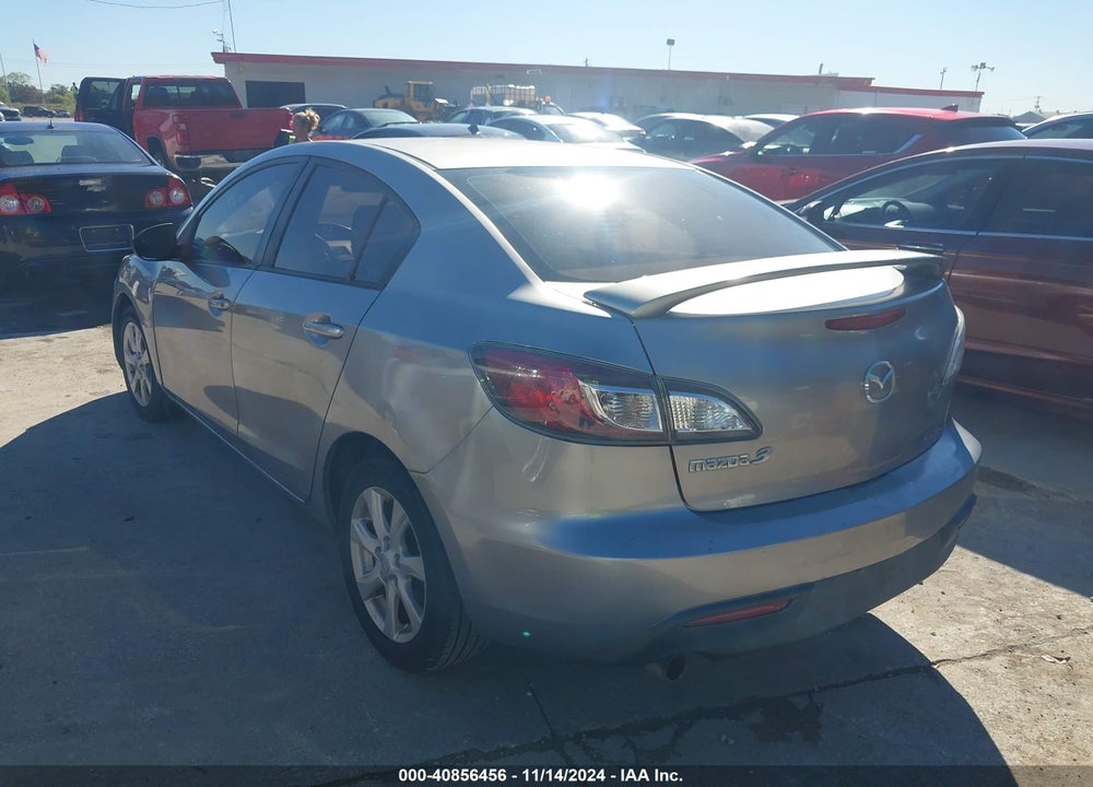 2011 MAZDA 3 I TOURING VIN: JM1BL1VF6B1419633