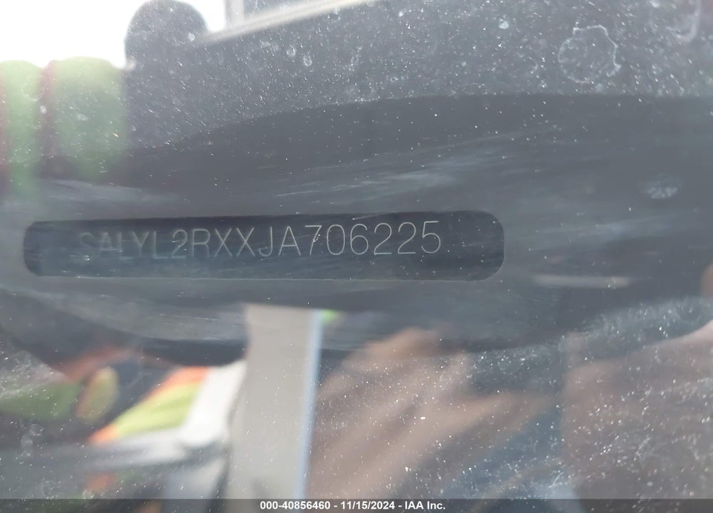 2018 LAND ROVER RANGE ROVER VELAR P250 SE R-DYNAMIC VIN: SALYL2RXXJA706225