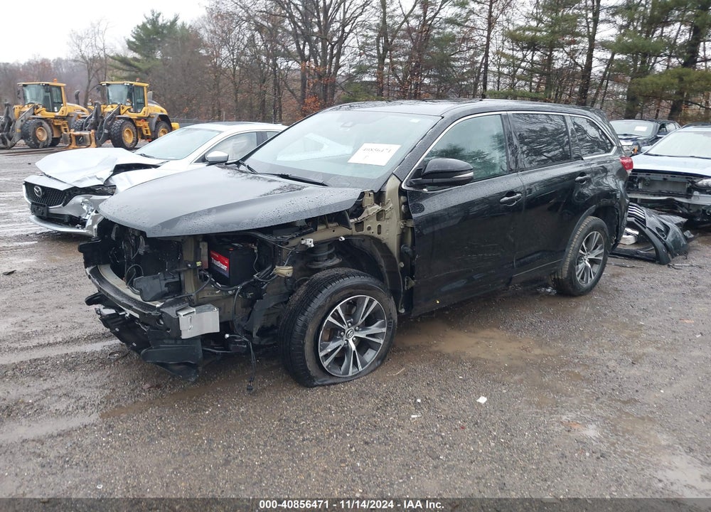 2017 TOYOTA HIGHLANDER LE VIN: 5TDZARFH8HS025159
