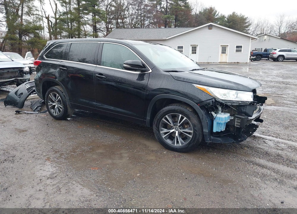 2017 TOYOTA HIGHLANDER LE VIN: 5TDZARFH8HS025159