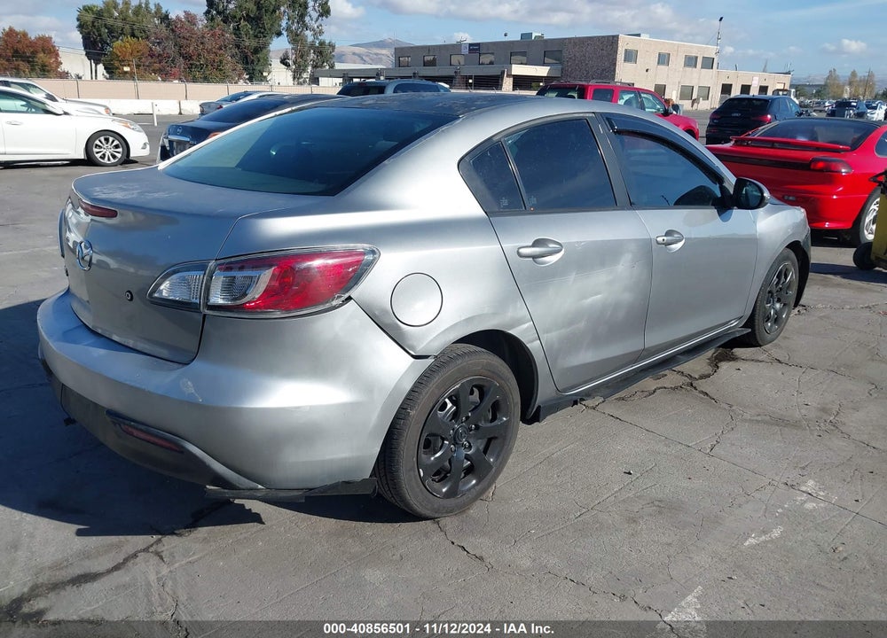 2010 MAZDA 3 I SPORT VIN: JM1BL1SF0A1203411
