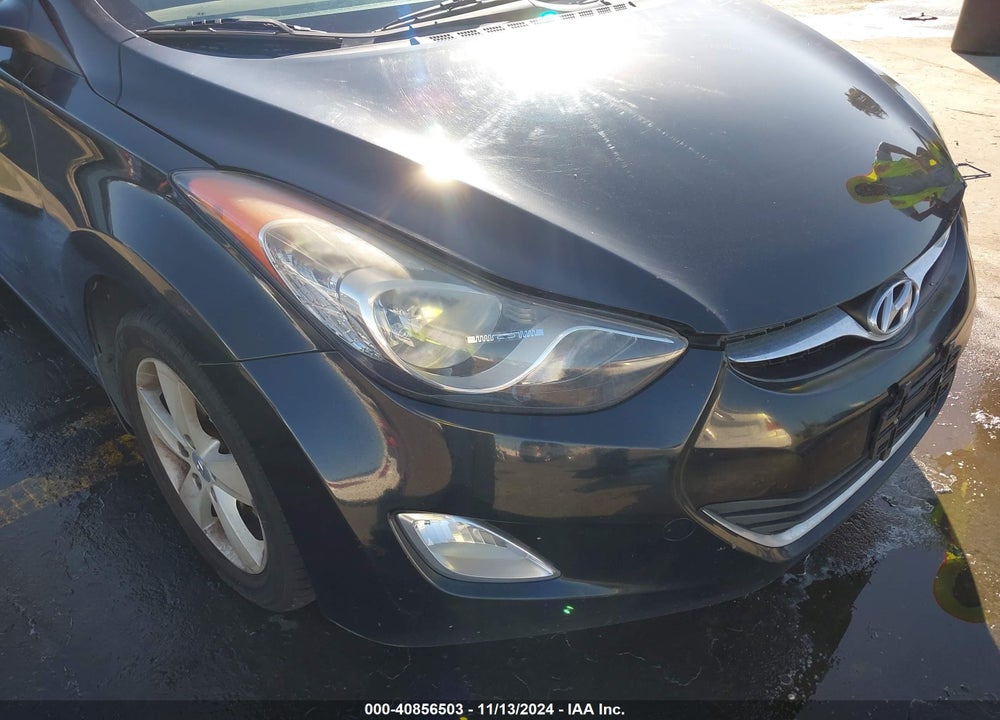 2013 HYUNDAI ELANTRA GLS VIN: KMHDH4AE5DU824923