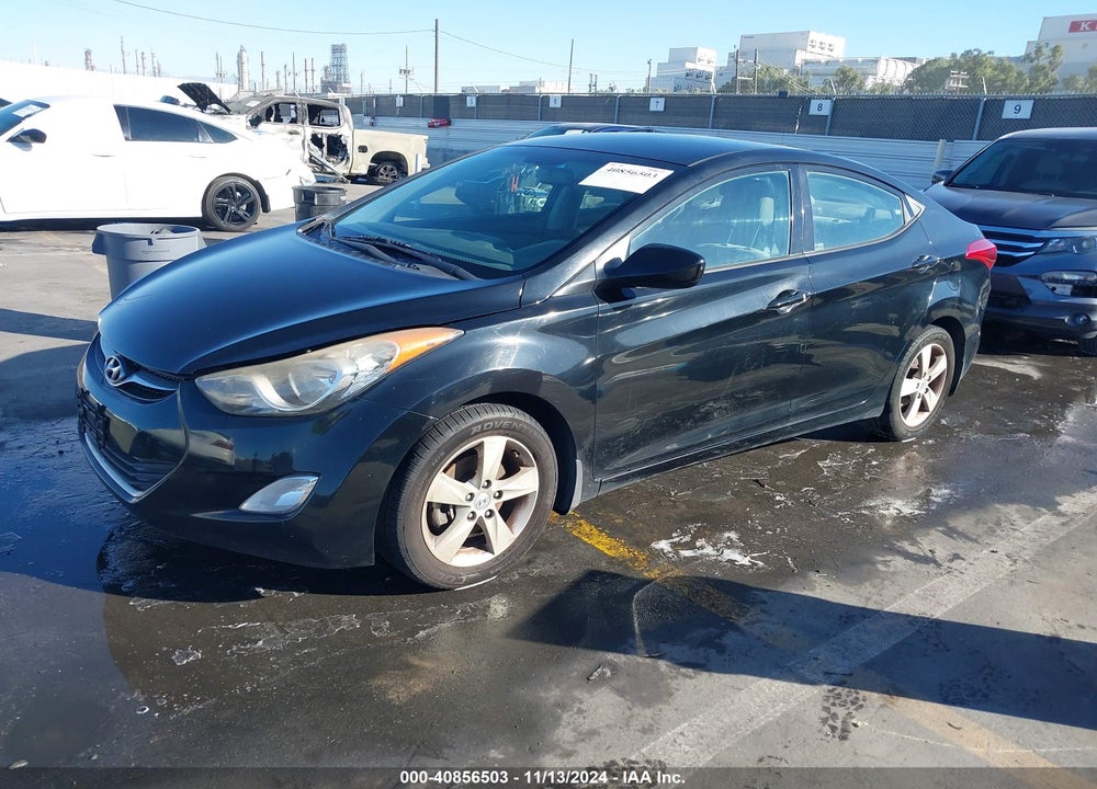 2013 HYUNDAI ELANTRA GLS VIN: KMHDH4AE5DU824923