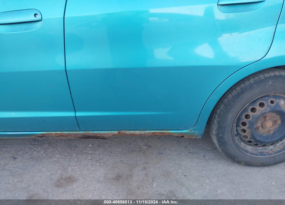 2013 HONDA FIT VIN: JHMGE8G33DC057357