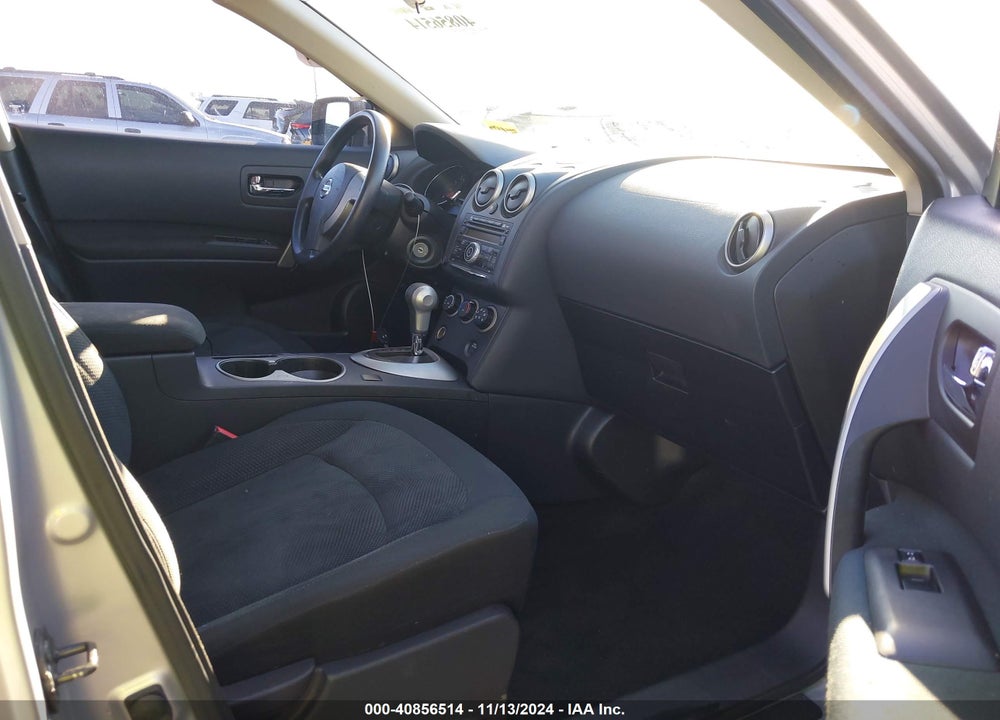 2014 NISSAN ROGUE SELECT S VIN: JN8AS5MT2EW615965